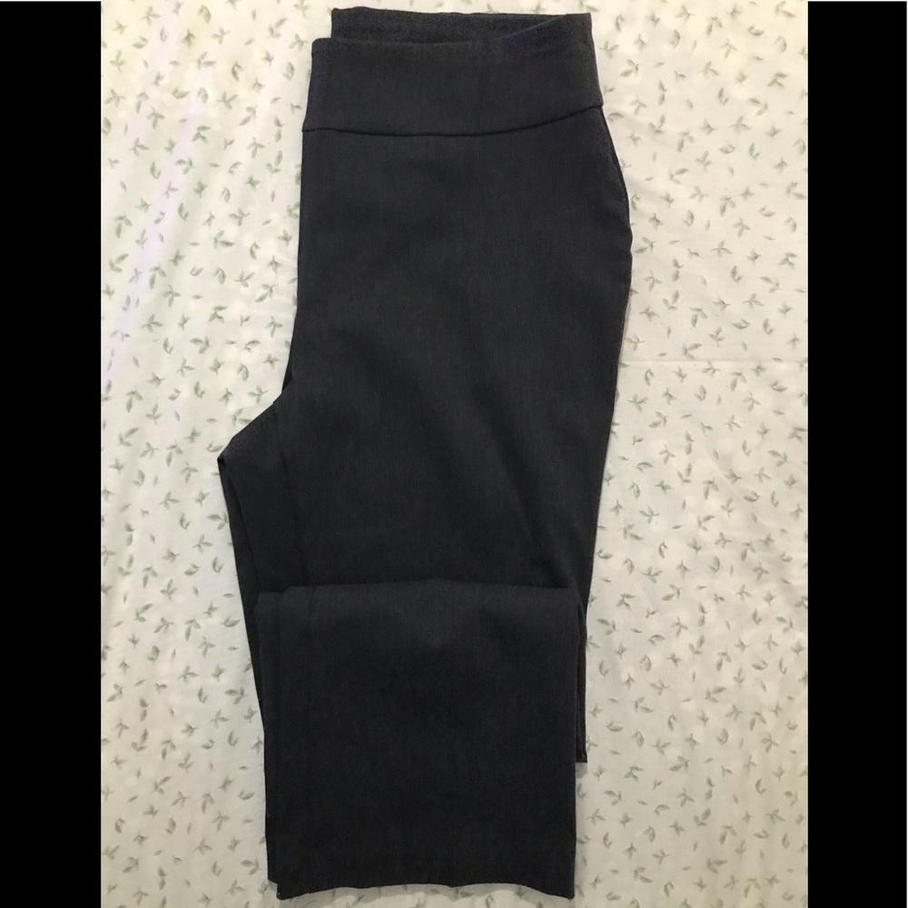 Allison Daley Stretchy dress pants by Allison Daley in Good condition
